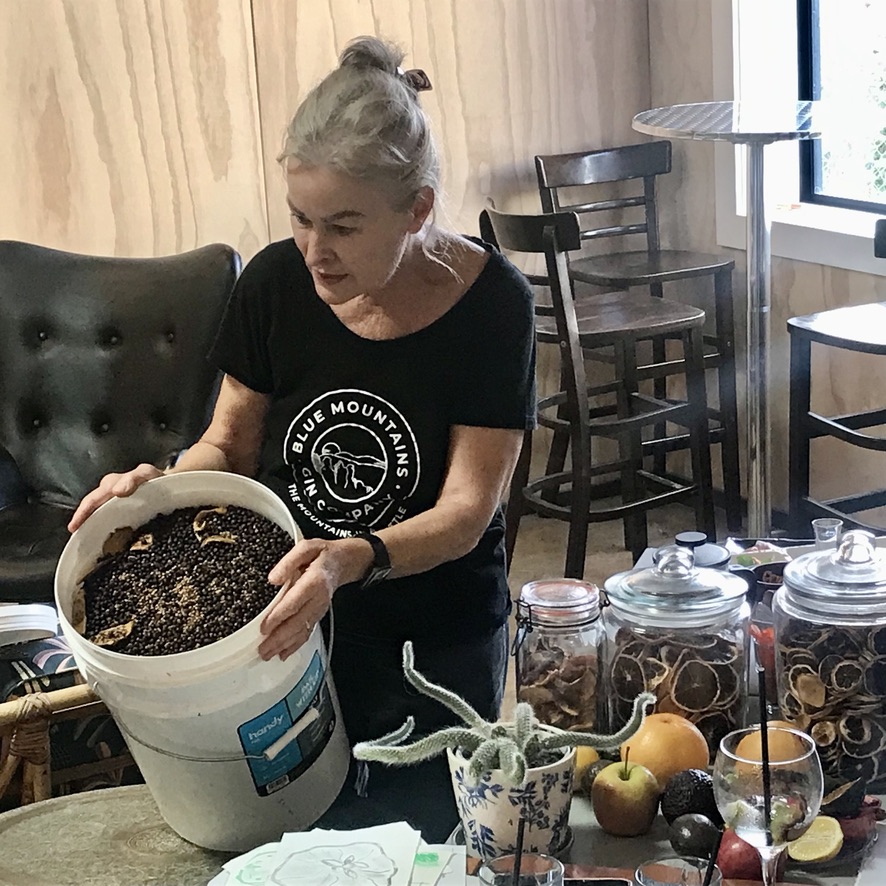 01C90D3A-F133-4DF7-8C8B-0337C4EB2C36_1_105_c